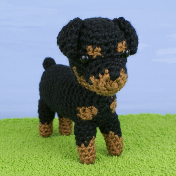 AmiDogs Rottweiler amigurumi crochet pattern - Click Image to Close