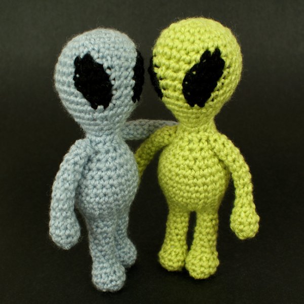 Aliens amigurumi crochet pattern - Click Image to Close