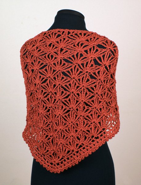Palm Leaves Triangular Shawl crochet pattern - Click Image to Close