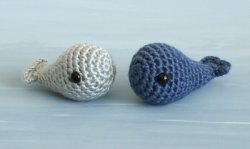 Tiny Whale DONATIONWARE crochet pattern