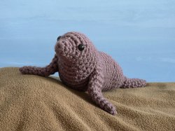 (image for) AquaAmi Sea Lion amigurumi crochet pattern