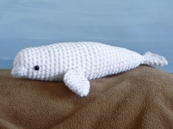 (image for) AquaAmi Beluga Whales amigurumi crochet pattern