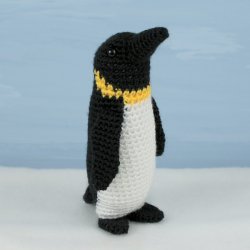 Emperor Penguin amigurumi crochet pattern