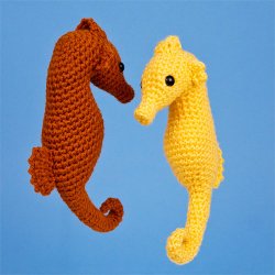 Seahorse amigurumi crochet pattern