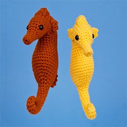 Seahorse amigurumi crochet pattern