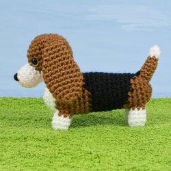 AmiDogs Basset Hound amigurumi crochet pattern