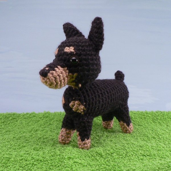 AmiDogs Miniature Pinscher amigurumi crochet pattern - Click Image to Close