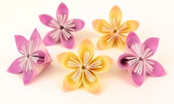 Kusudama Flowers DONATIONWARE paper craft tutorial