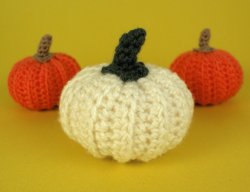 (image for) Pumpkin DONATIONWARE crochet pattern