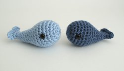 Tiny Whale DONATIONWARE crochet pattern