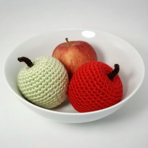 Amigurumi Apples DONATIONWARE crochet pattern