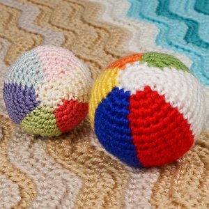 Amigurumi Beach Ball DONATIONWARE crochet pattern