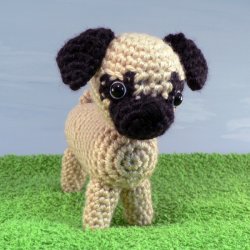 AmiDogs Pug amigurumi crochet pattern