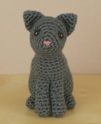 AmiCats Single-Coloured Cat amigurumi crochet pattern