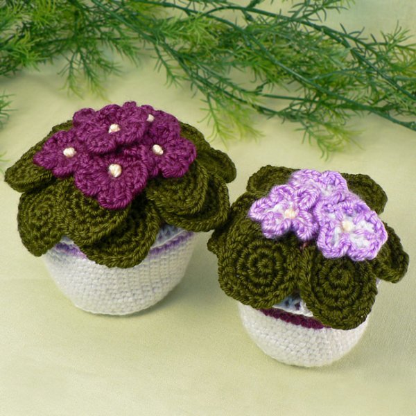 African Violets crochet pattern - Click Image to Close