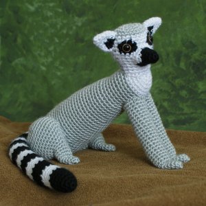 (image for) Ring-Tailed Lemur amigurumi crochet pattern