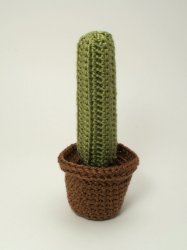 (image for) Cactus Collection 2: FOUR realistic crochet patterns