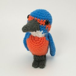 Kingfisher amigurumi bird crochet pattern