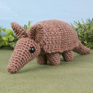 (image for) Armadillo amigurumi crochet pattern