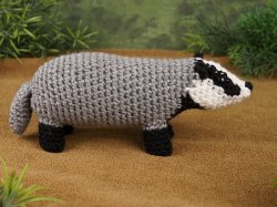 (image for) Badger amigurumi crochet pattern