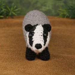 (image for) Badger amigurumi crochet pattern