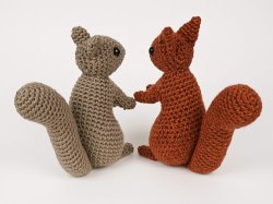 (image for) Squirrel amigurumi crochet pattern