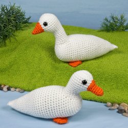 (image for) Duck and Goose Families amigurumi crochet patterns (adults & babies)
