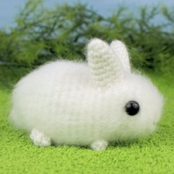 (image for) Baby Bunnies - three amigurumi bunny crochet patterns