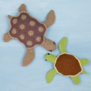 (image for) AquaAmi & Simple-Shell Sea Turtles: TWO amigurumi crochet patterns