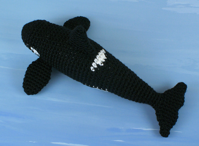 Orca - Killer Whale - amigurumi crochet pattern - Click Image to Close