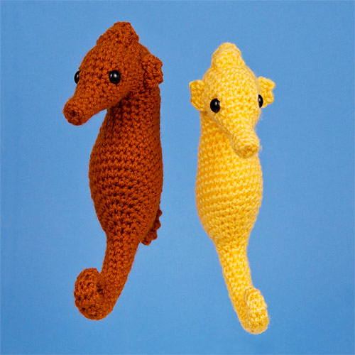 Seahorse amigurumi crochet pattern - Click Image to Close
