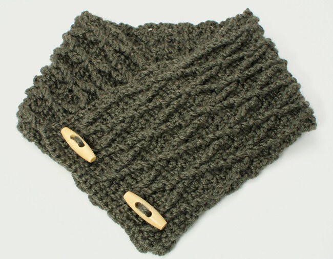 (image for) Diamond Lattice Neckwarmer crochet pattern - Click Image to Close