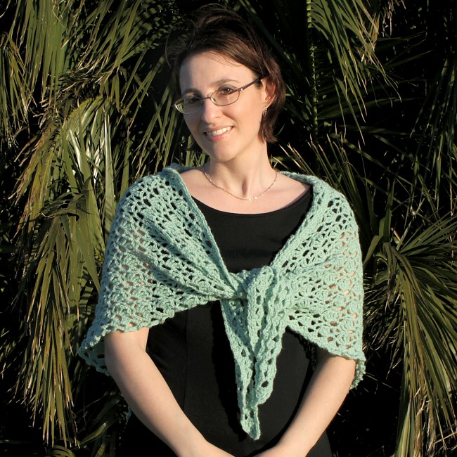 (image for) Climbing Eyelets Triangular Shawl crochet pattern - Click Image to Close