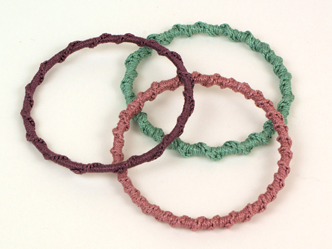 (image for) Twisted Chain Bangle DONATIONWARE crochet pattern - Click Image to Close