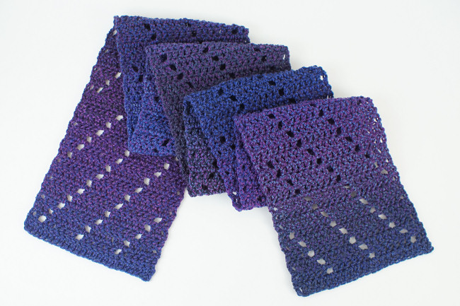 Leaning Ladders Scarf DONATIONWARE crochet pattern - Click Image to Close