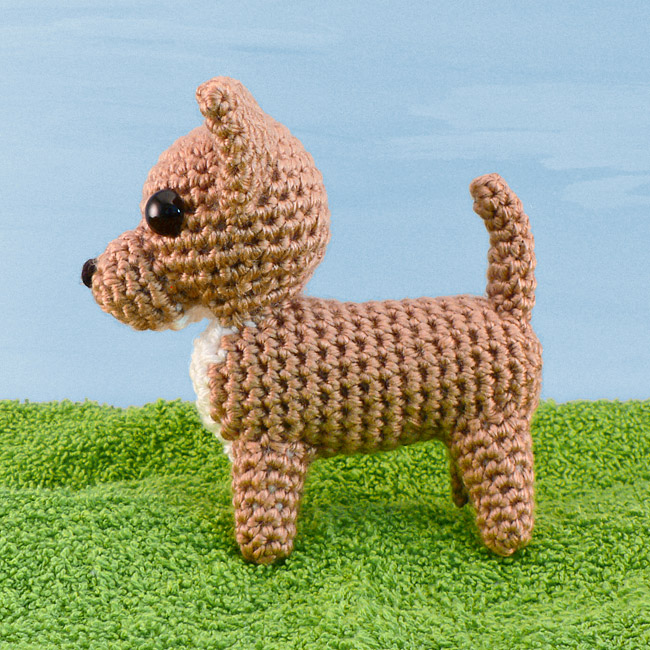 (image for) AmiDogs Chihuahua amigurumi crochet pattern - Click Image to Close