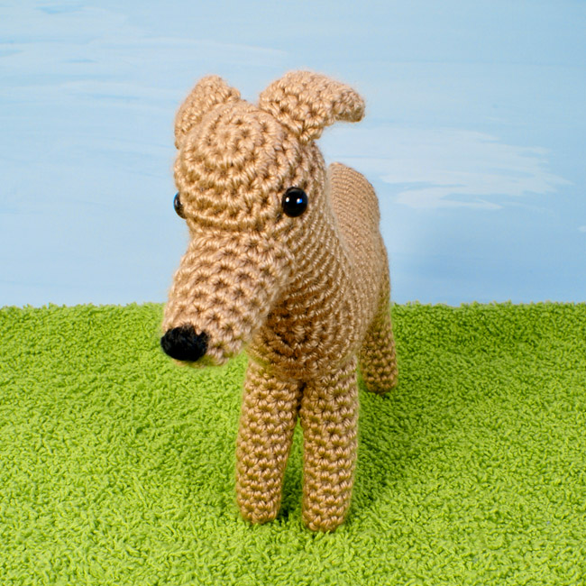 (image for) AmiDogs Greyhound (or Whippet) amigurumi crochet pattern - Click Image to Close