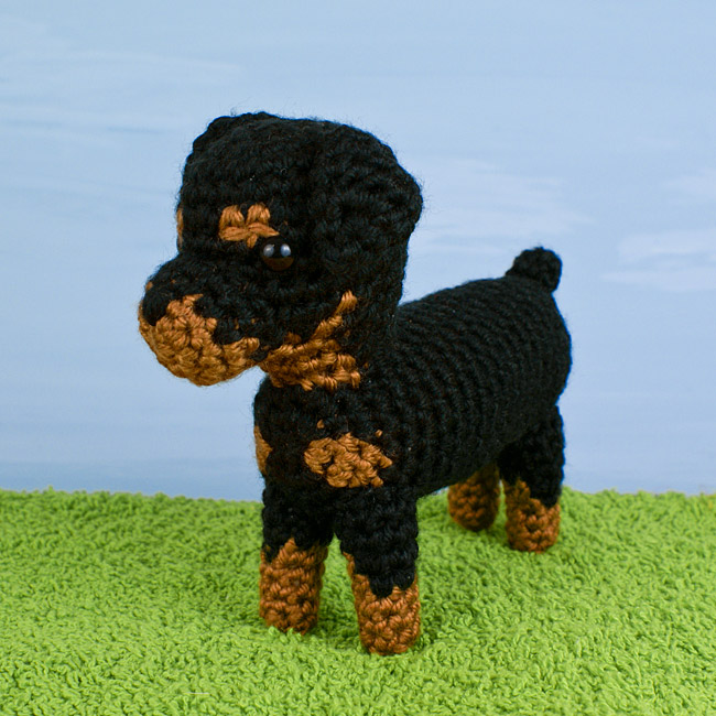 AmiDogs Rottweiler amigurumi crochet pattern - Click Image to Close