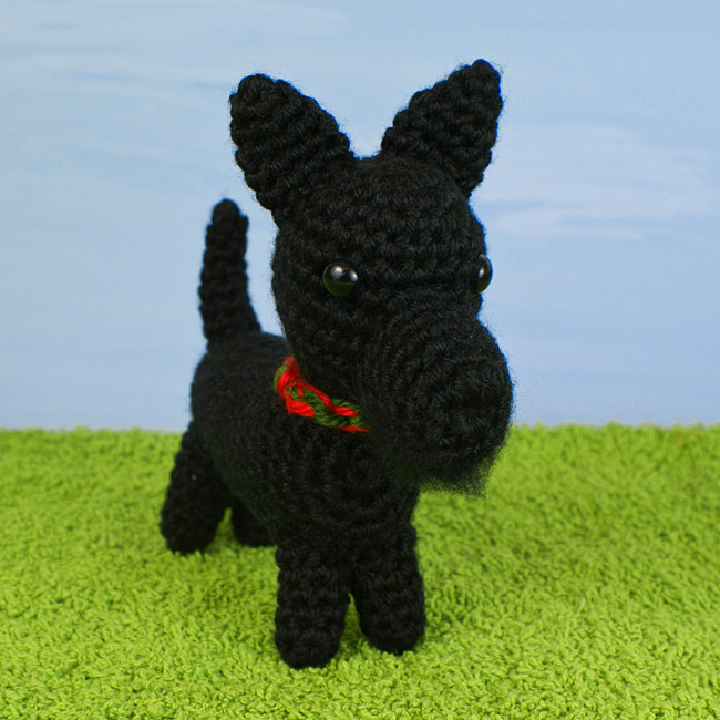 (image for) AmiDogs Scottish Terrier (Scottie) amigurumi crochet pattern - Click Image to Close
