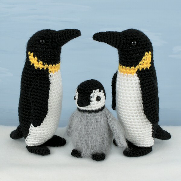 Emperor Penguin Family amigurumi crochet patterns (adult & baby