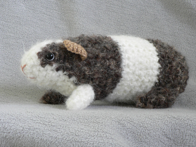 (image for) Fuzzy Guinea Pig amigurumi crochet pattern - Click Image to Close