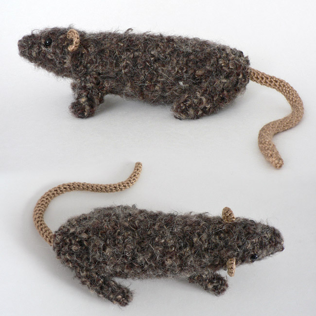 (image for) Fuzzy Rat amigurumi crochet pattern - Click Image to Close