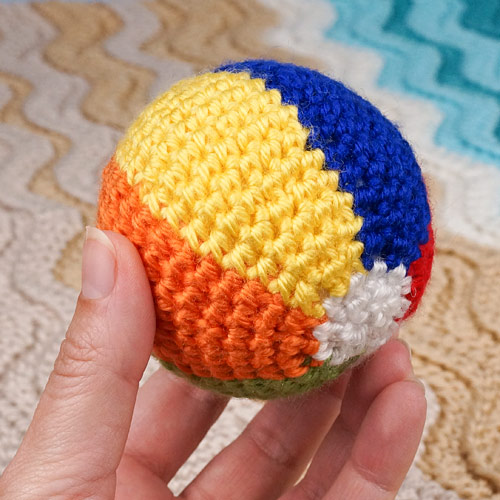 (image for) Amigurumi Beach Ball DONATIONWARE crochet pattern - Click Image to Close