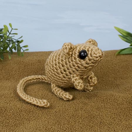 Mini Mammals 2: three EXPANSION PACK amigurumi crochet patterns: Hamster, Gerbil, Kangaroo Rat - Click Image to Close