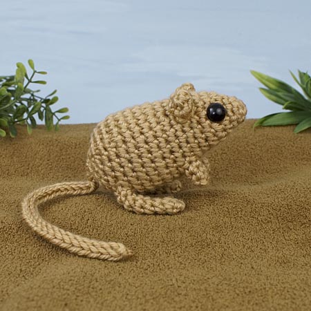 Mini Mammals 2: three EXPANSION PACK amigurumi crochet patterns: Hamster, Gerbil, Kangaroo Rat - Click Image to Close