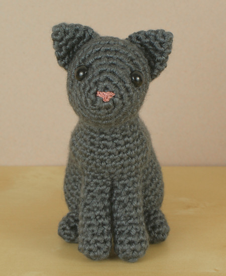 (image for) AmiCats Single-Coloured Cat amigurumi crochet pattern - Click Image to Close