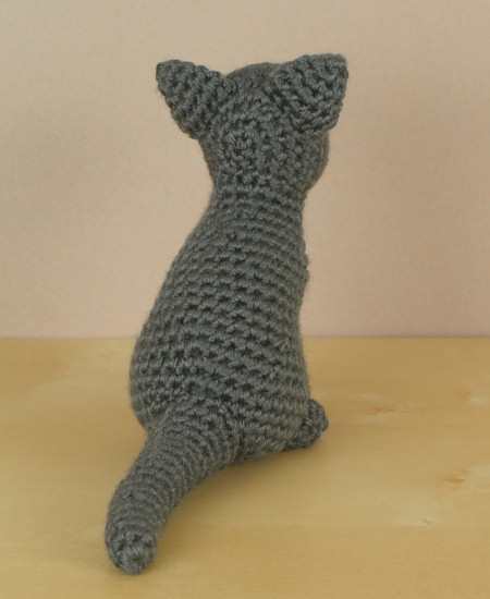 (image for) AmiCats Single-Coloured Cat amigurumi crochet pattern - Click Image to Close