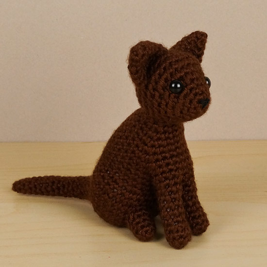 (image for) AmiCats Burmese Cat amigurumi crochet pattern - Click Image to Close