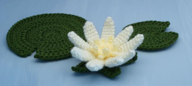Water Lily crochet pattern - Click Image to Close