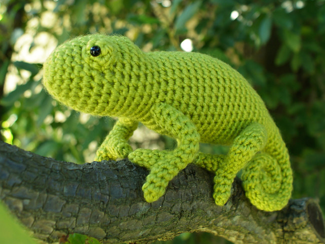 (image for) Chameleon (lizard) amigurumi crochet pattern - Click Image to Close